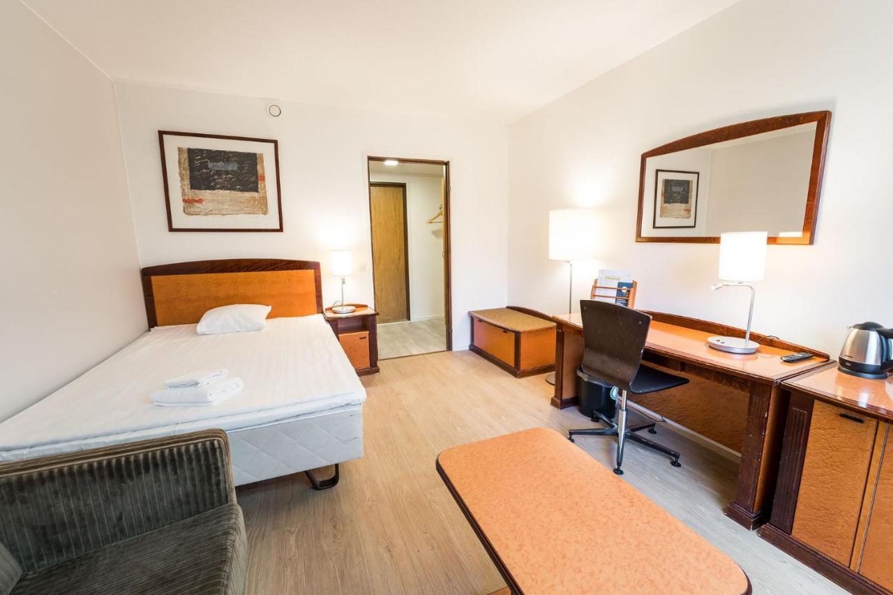 Budget Hotel Raahe Exterior foto