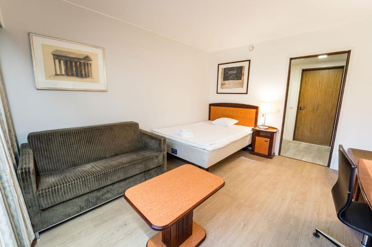 Budget Hotel Raahe Exterior foto